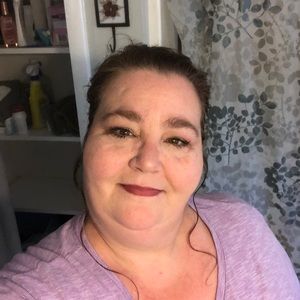 Meet your Posher, Sona